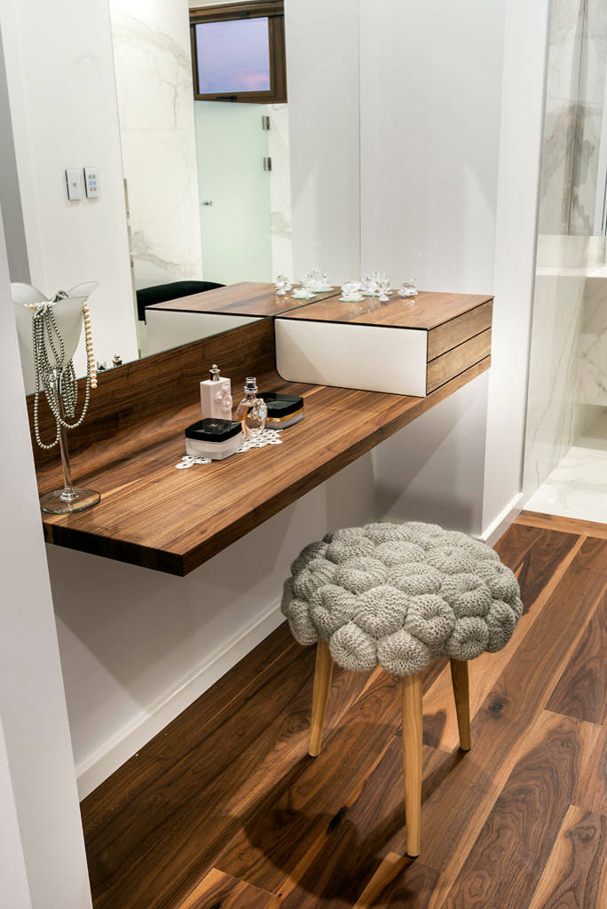 Фотоохота: 94 идеи, где организовать и как оформить туалетный столик