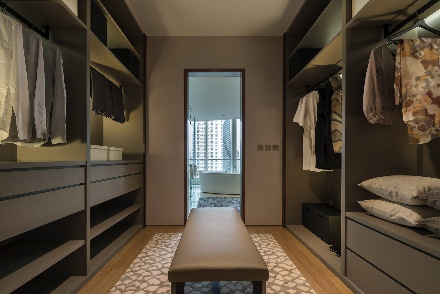 Наполнение шкафа: Как рассчитать, чтобы все вещи поместились