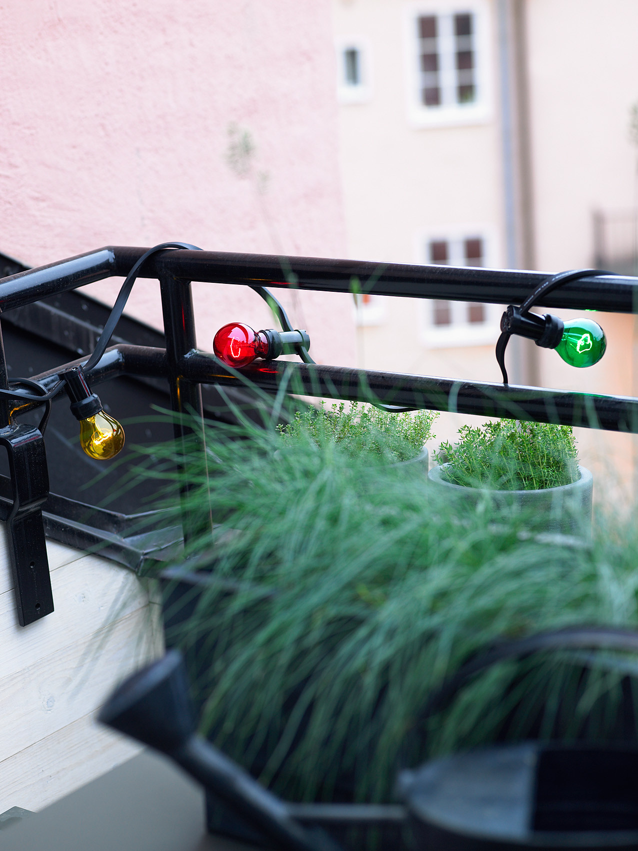 Фотоохота: 86 дизайн-идей для небольшого открытого балкончика