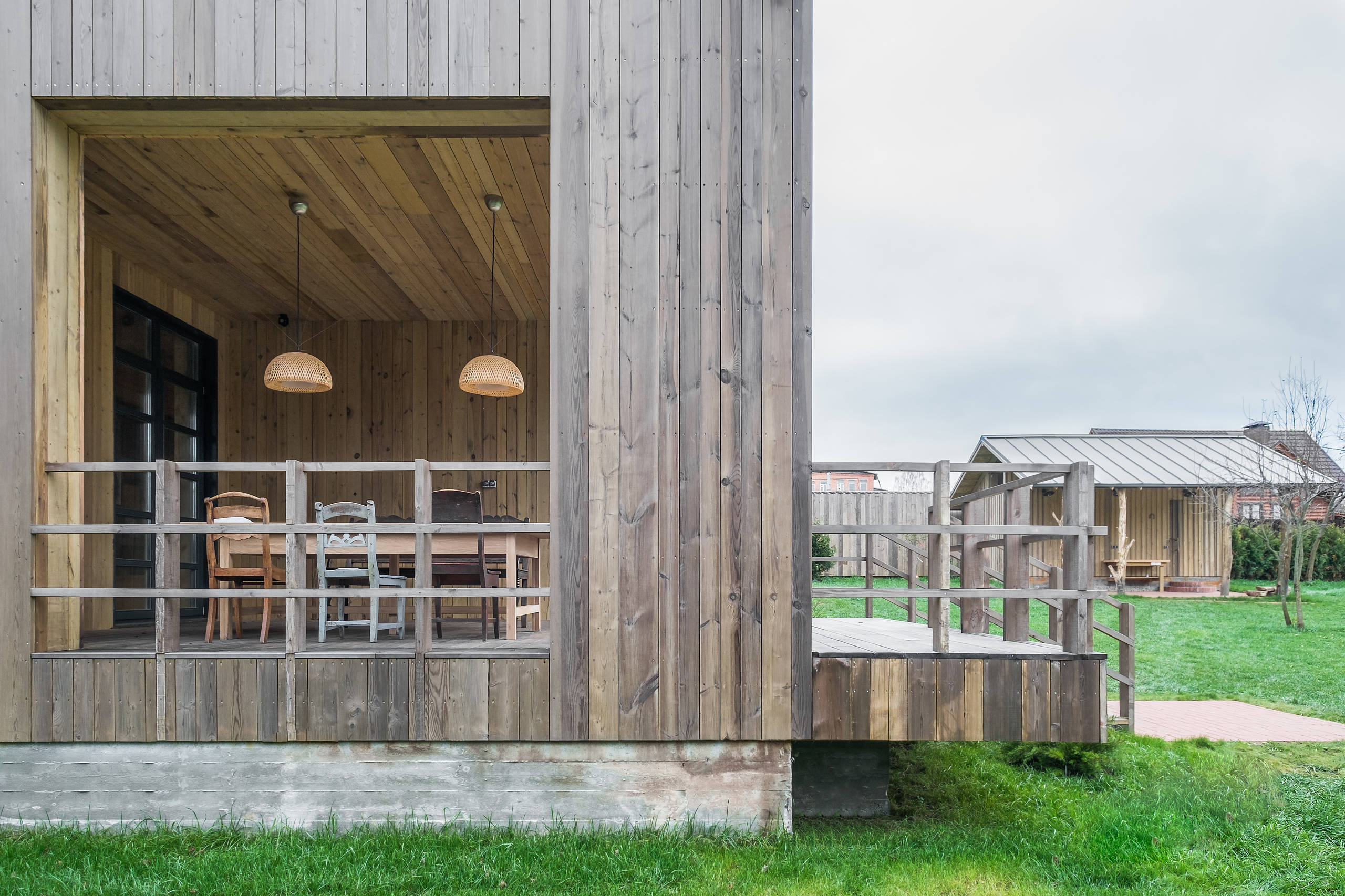 Houzz тур: Дача под Тарусой для большой творческой семьи