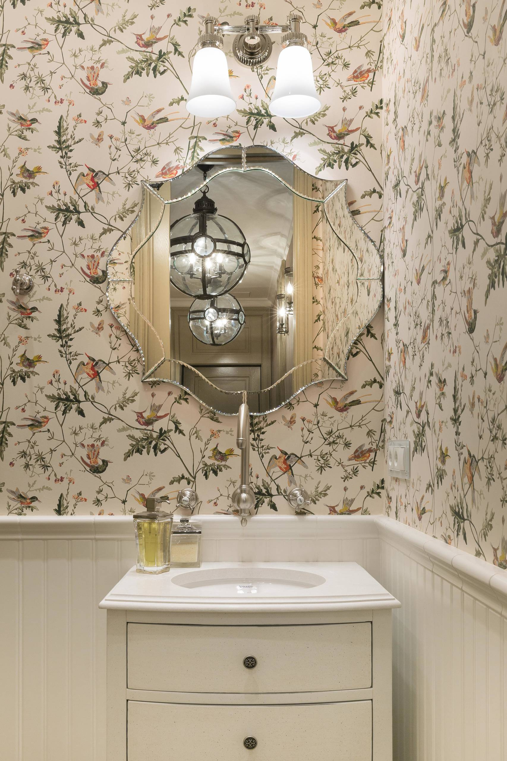 Вопрос: Как выбрать обои с рисунком