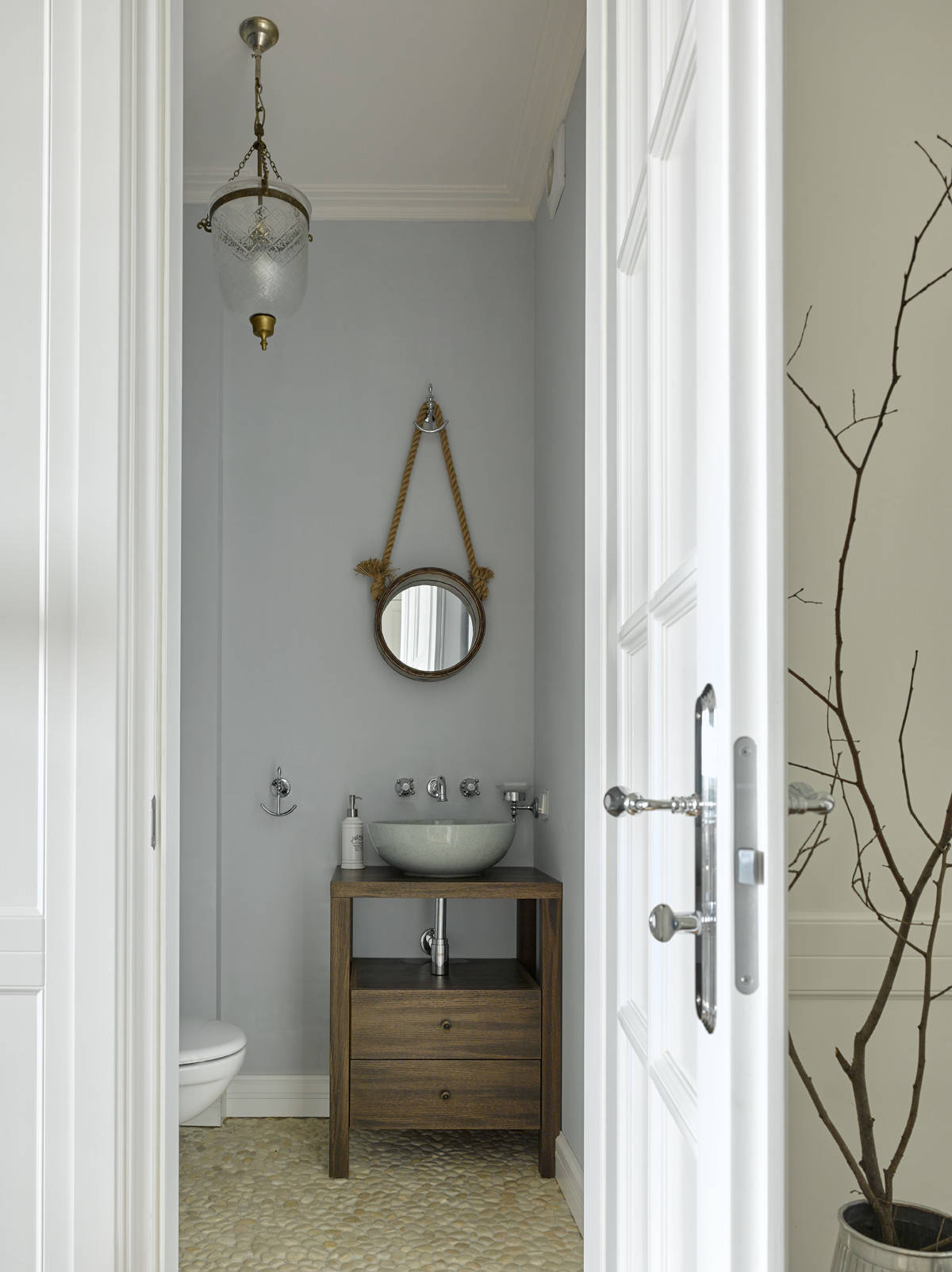 Houzz тур: Французские аккорды в квартире для молодой семьи