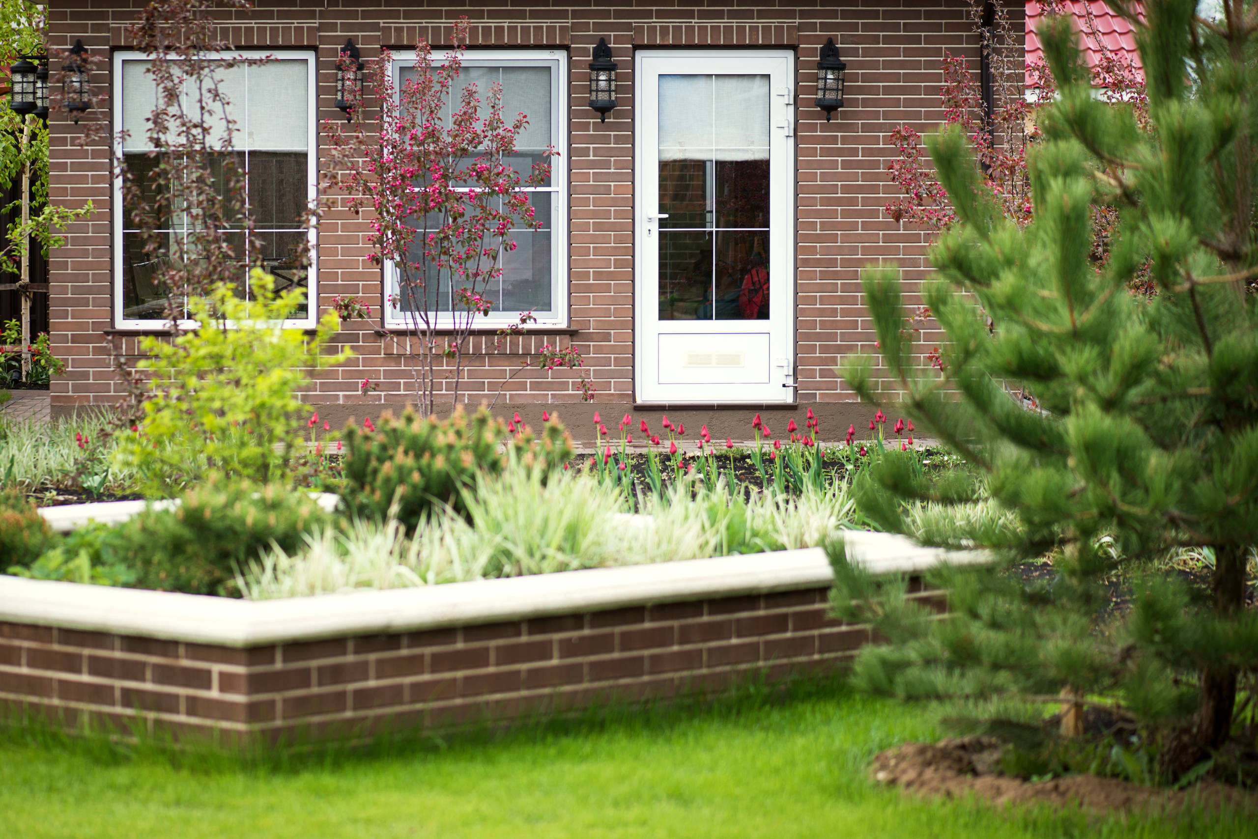 Проект недели: Три времени года в саду под Рязанью