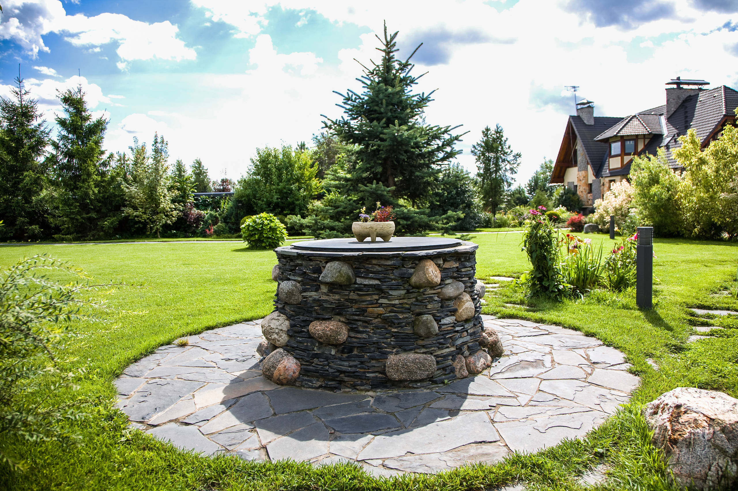 Как правильно: Провести водопровод в частный дом