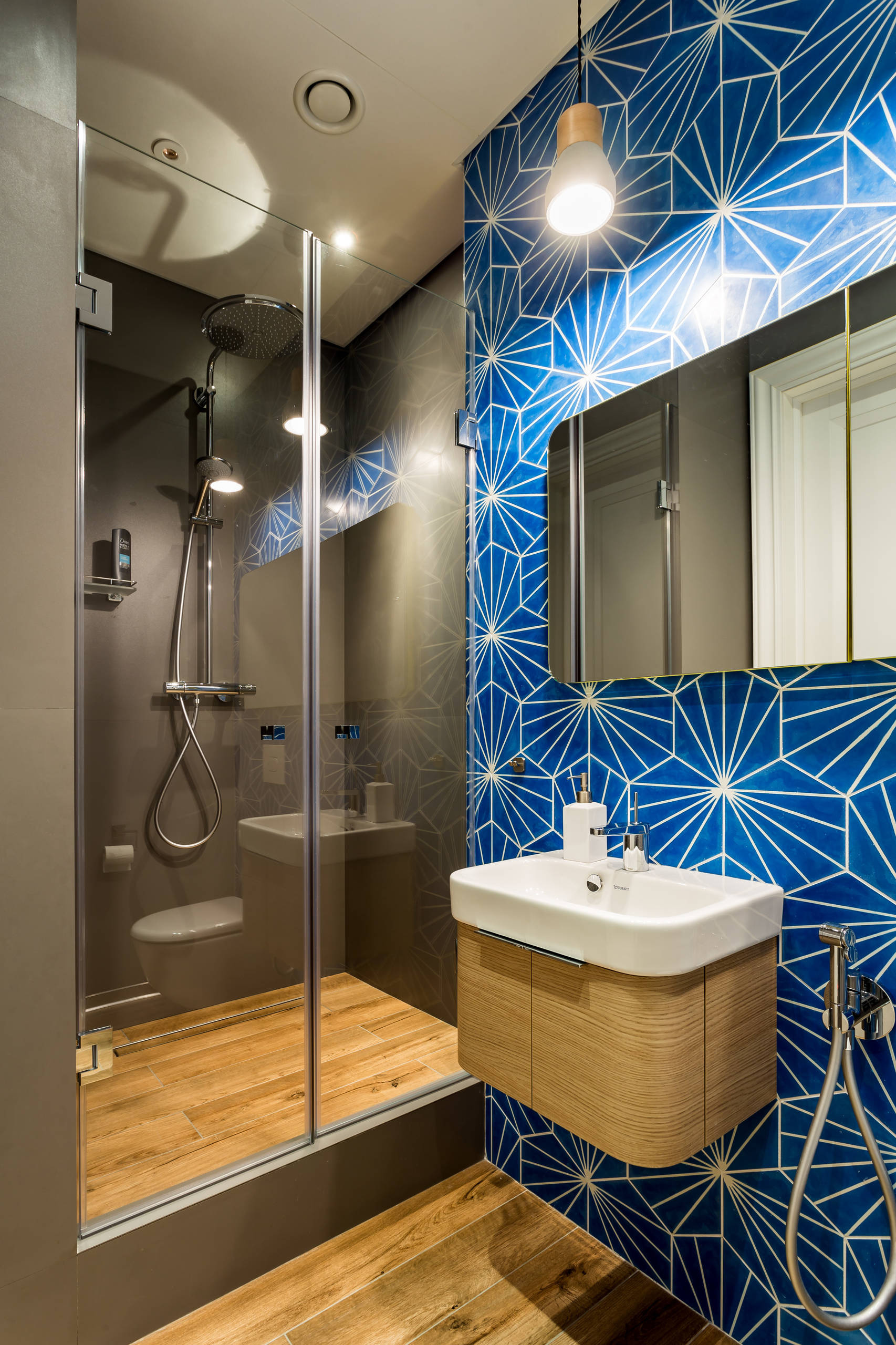 Houzz тур: Яркая квартира — под цвет доски для серфинга