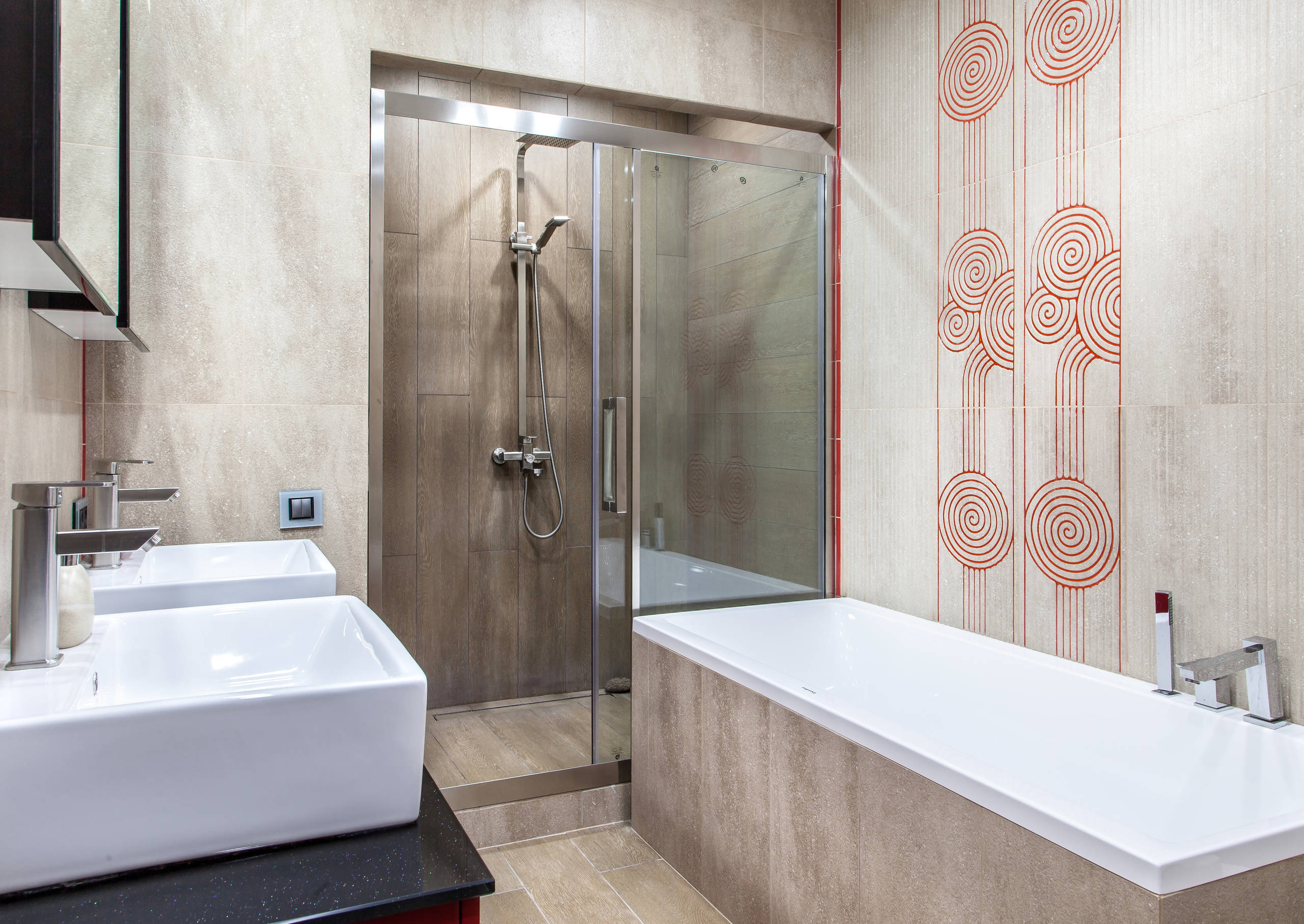 Houzz тур: Квартира c яркой кухней и мебелью из Китая
