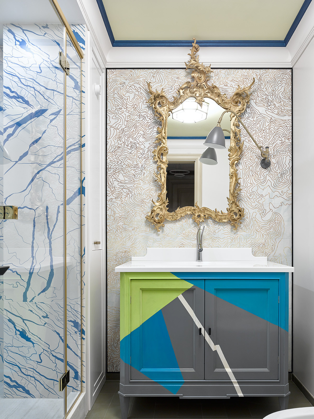 Houzz тур: Интерьер с ярким характером — без перепланировки