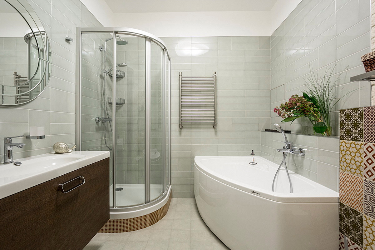 Houzz тур: Квартира со старыми бревнами, кирпичом и телефонной будкой