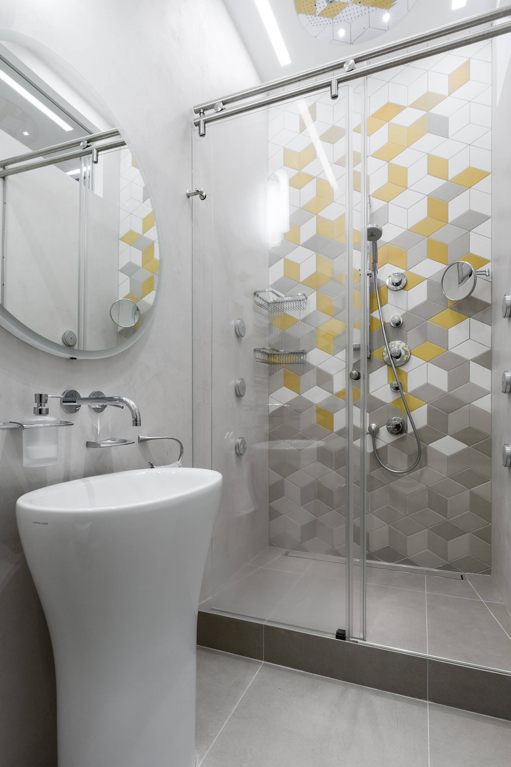 Houzz тур: Минимализм в центре Санкт-Петербурга