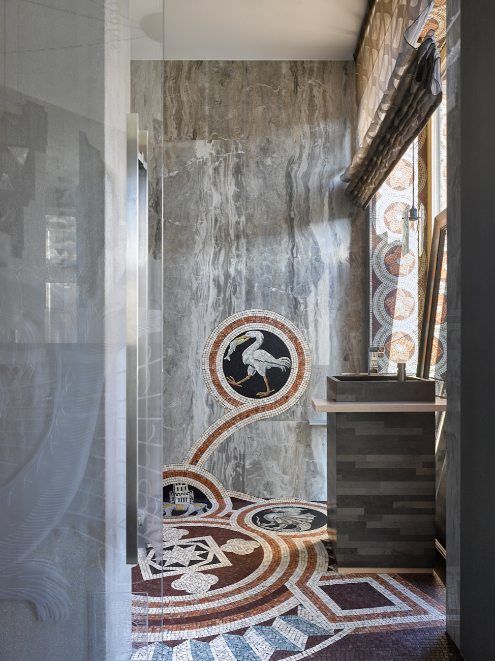 Houzz тур: Интерьер в серых тонах — для интеллектуала