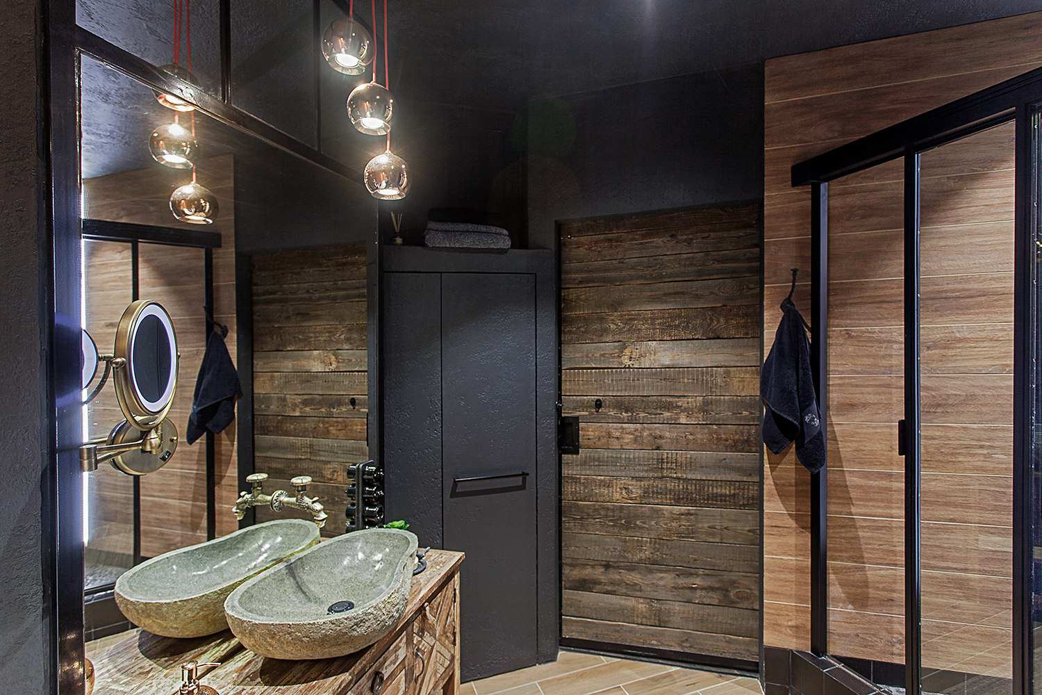 Лучшее за неделю: Дерево в интерьере ванной