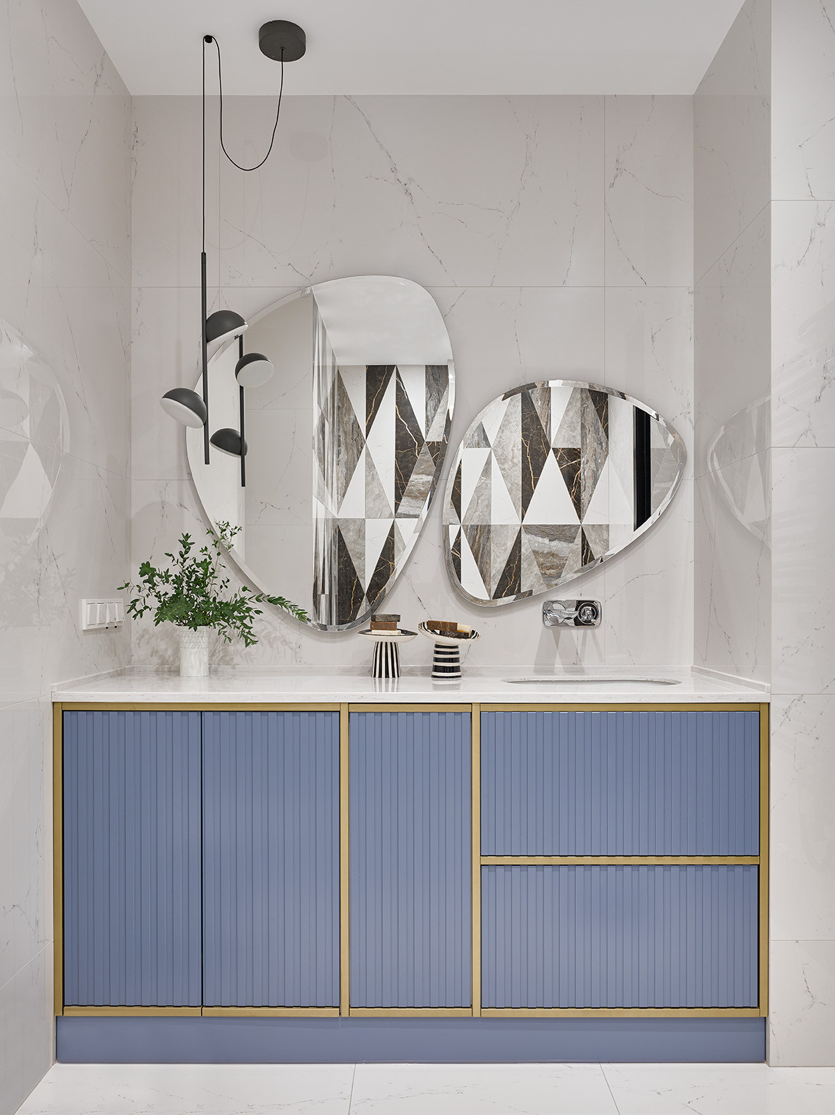 Houzz тур: Бирюза и глянец для девушки-модели