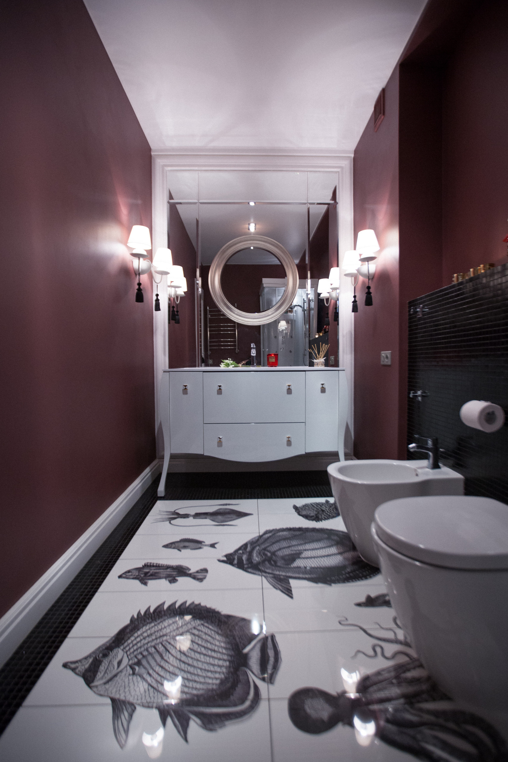 Houzz тур: Интерьер для модницы с идеальной гардеробной и Ботичелли