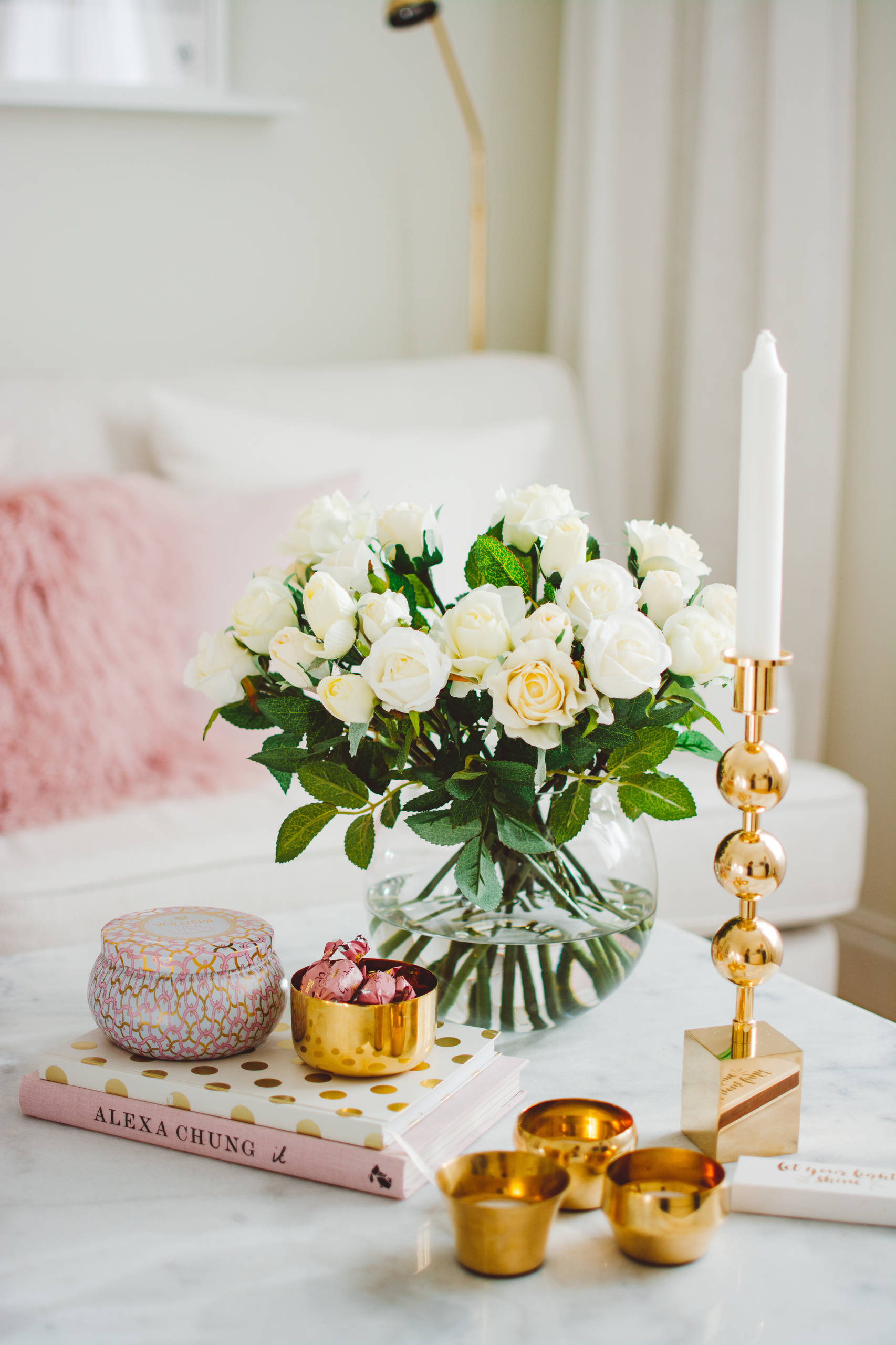 16 белых интерьеров со всего мира: Почему они нравятся своим хозяевам?