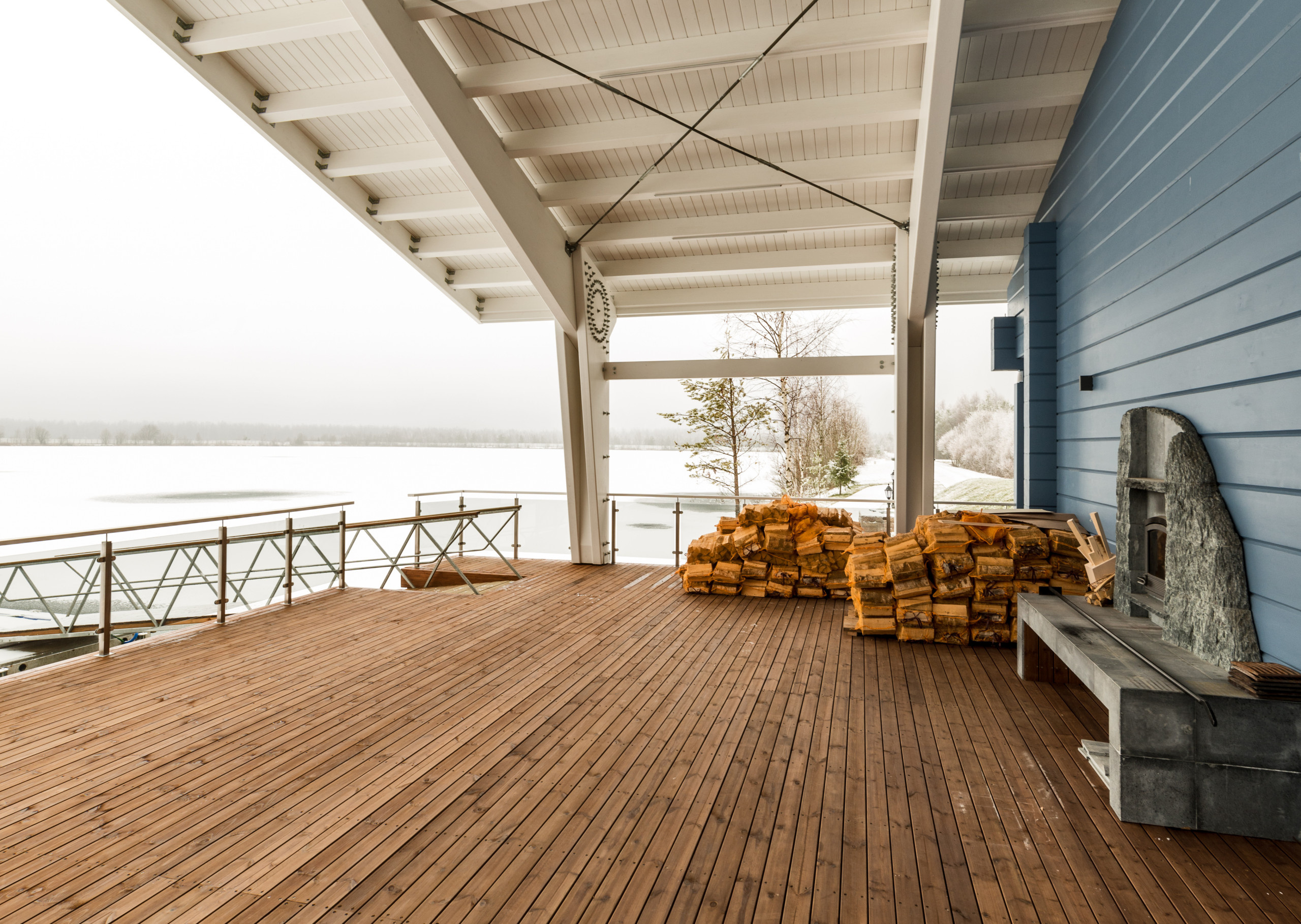 Участок у воды: Что нужно знать будущему владельцу