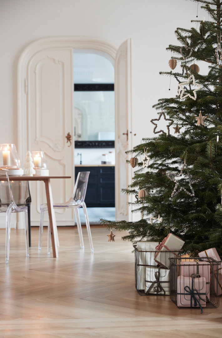 Фотоохота: 44 идеи, как украсить ёлку в этом году