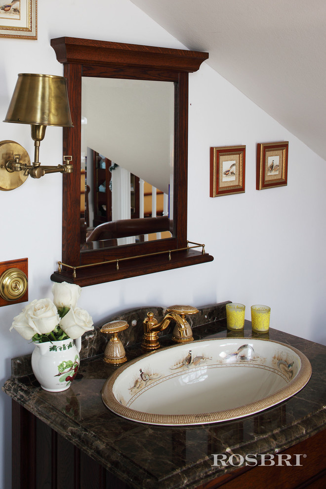 Rosbri "English House" Main Showroom