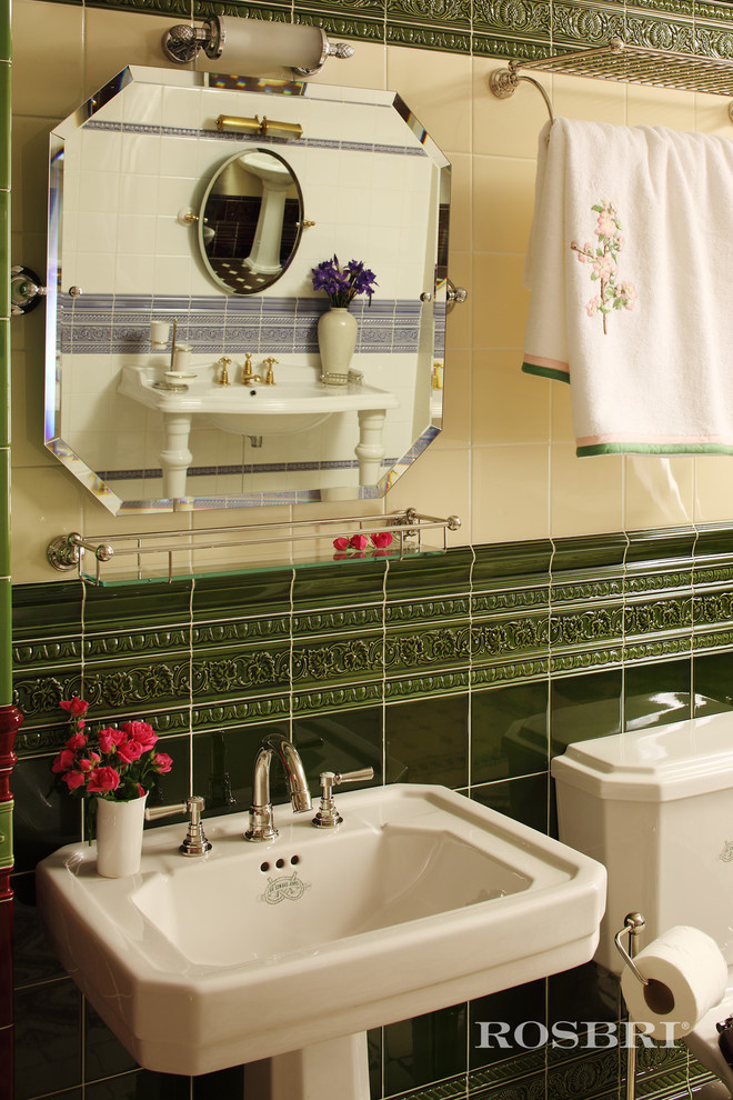 Rosbri "English House" Main Showroom