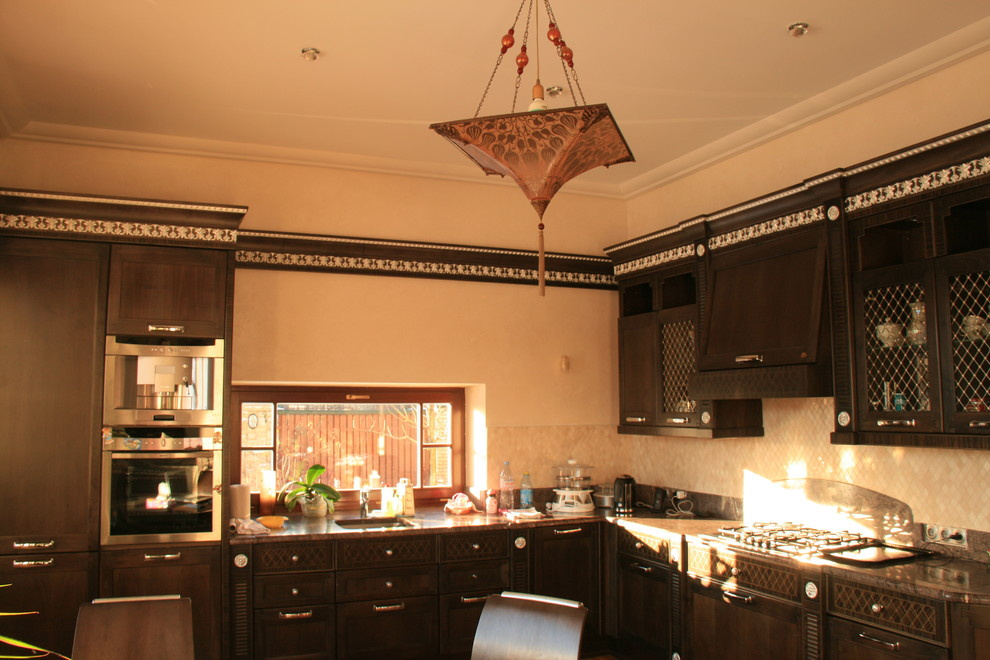 Znamenskoe private residence