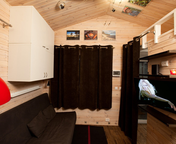 Small House "Ship" 18 sqm