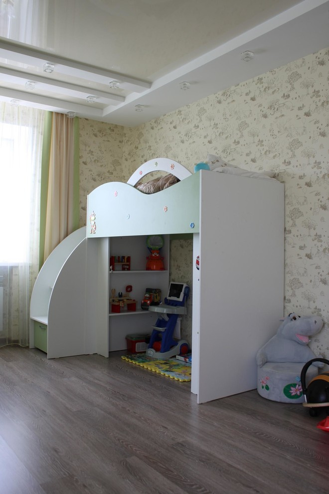 Kids room reconstruction with photos "before" and "after"