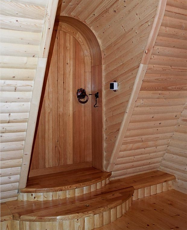 Sauna thatched roof