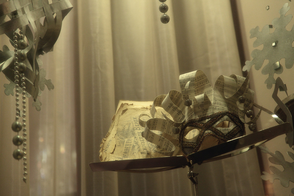 Decoration of showcases for furniture store "Milano Design Salon"