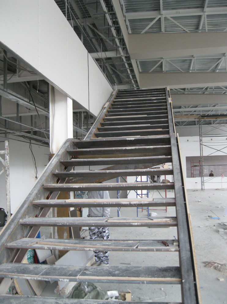 mercedes benz showroom stair