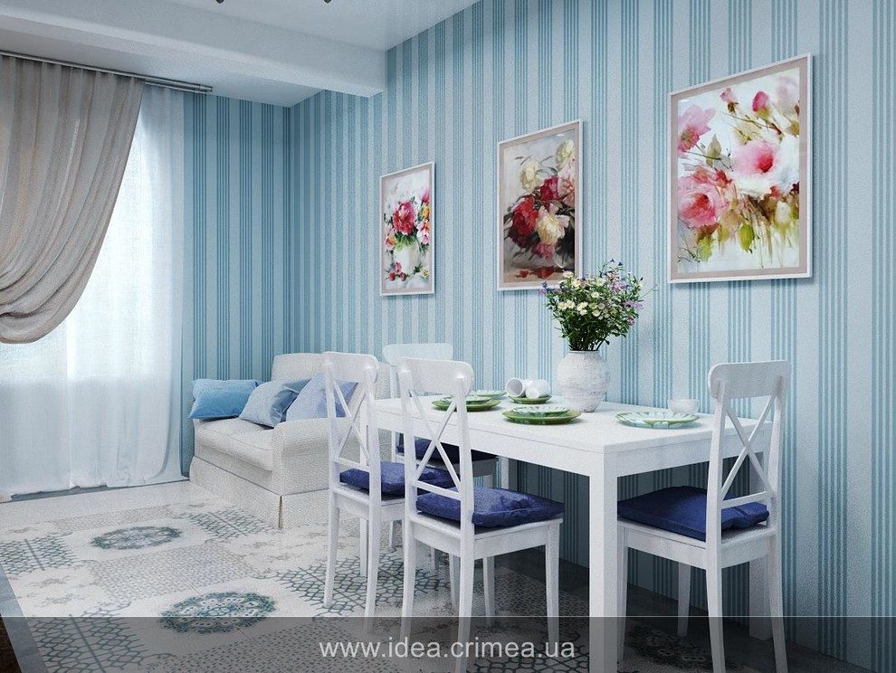 Traditional kitchen in blue and white