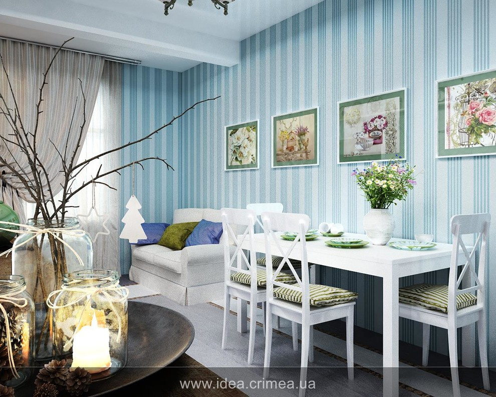 Traditional kitchen in blue and white