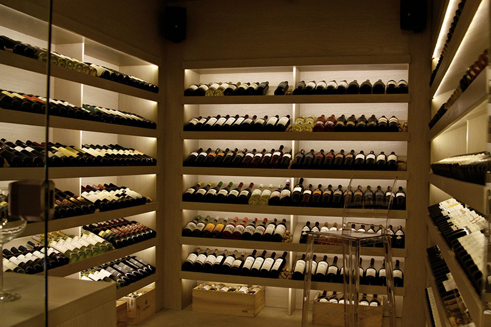 Martini Royale Italian cafe (250 square meters)