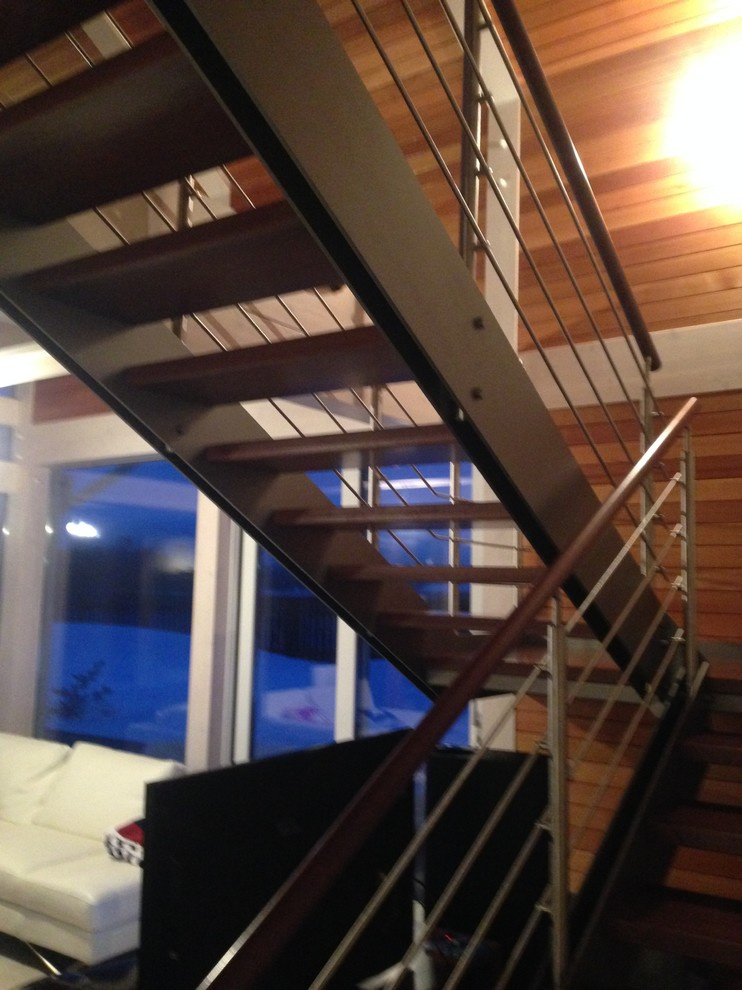 Glass/wooden frame house