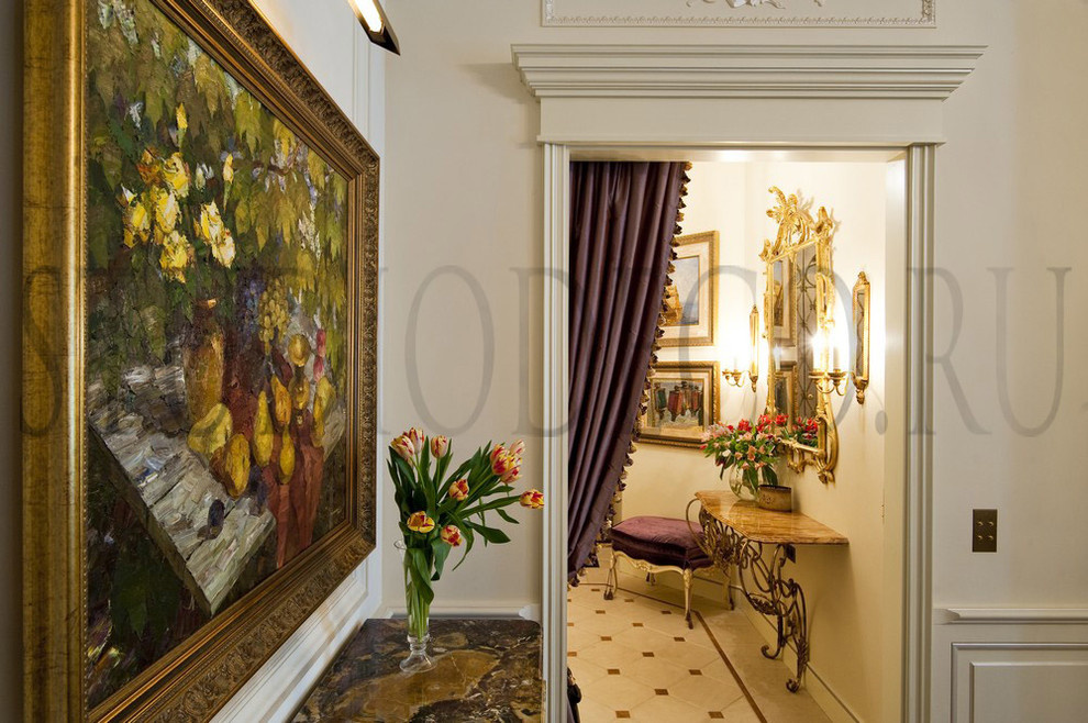 Квартира в Москве. 2011 год