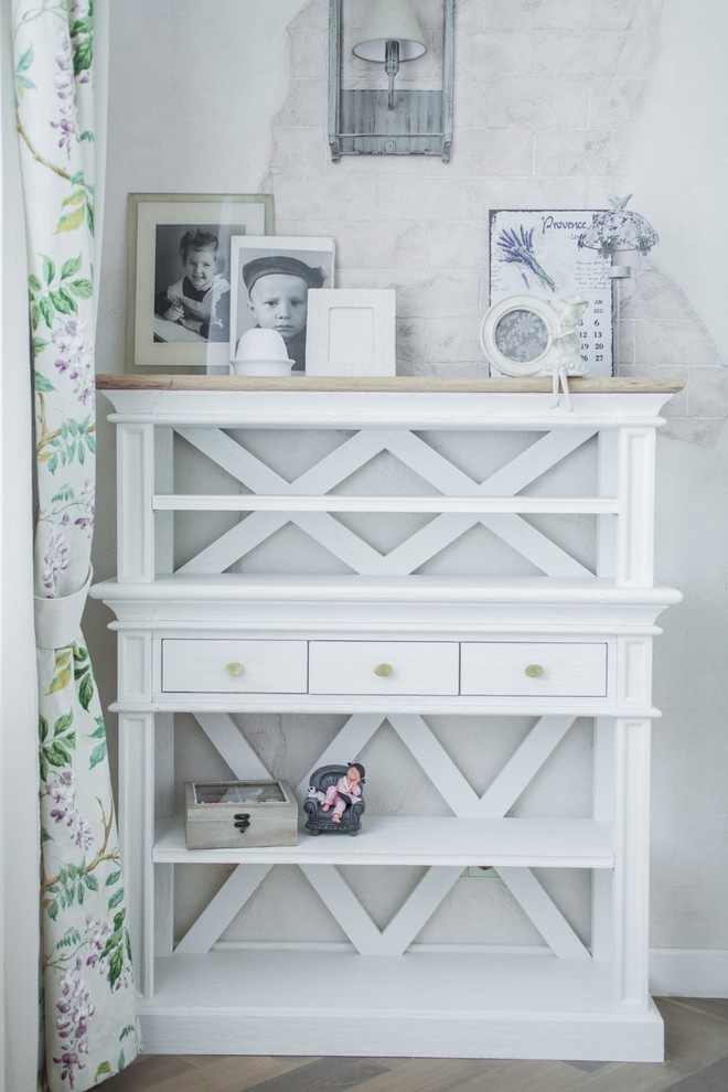 Декор стен: 14 причин повесить пустую раму на стену