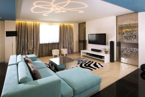 Бирюзовая квартира, 85 м2