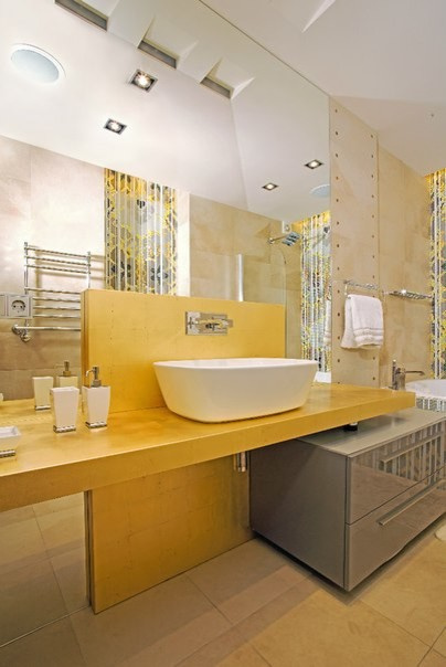 Бирюзовая квартира, 85 м2