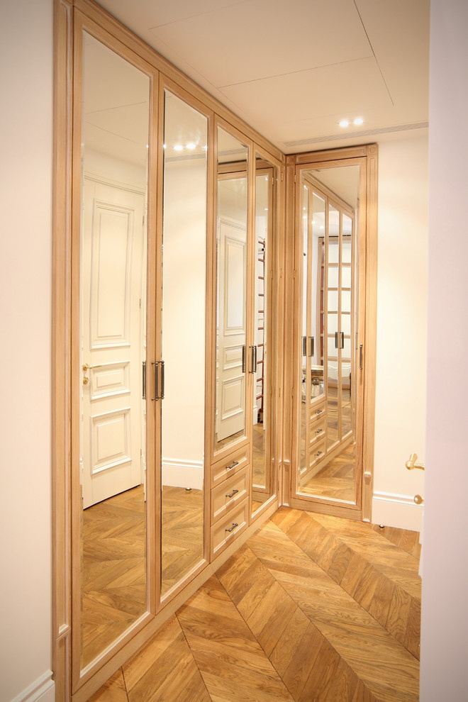 Встроенные шкафы