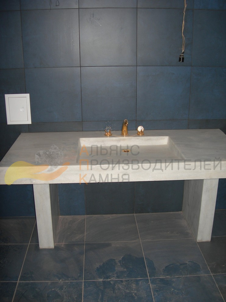 Столешницы и тумбы в ванную комнату