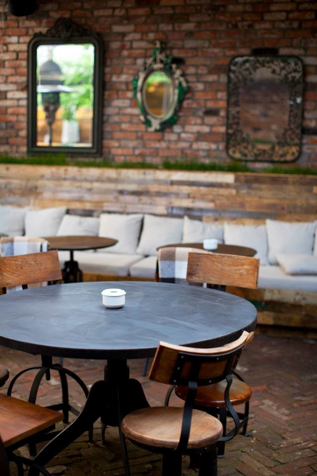 Ресторан "Двор"