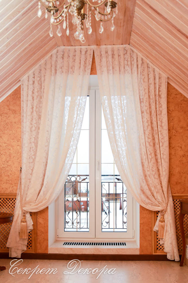 Дизайн штор в загородном доме