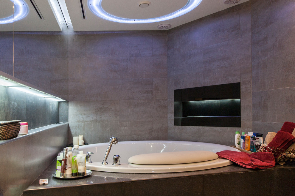 Квартира в стиле минимализм/хайтек