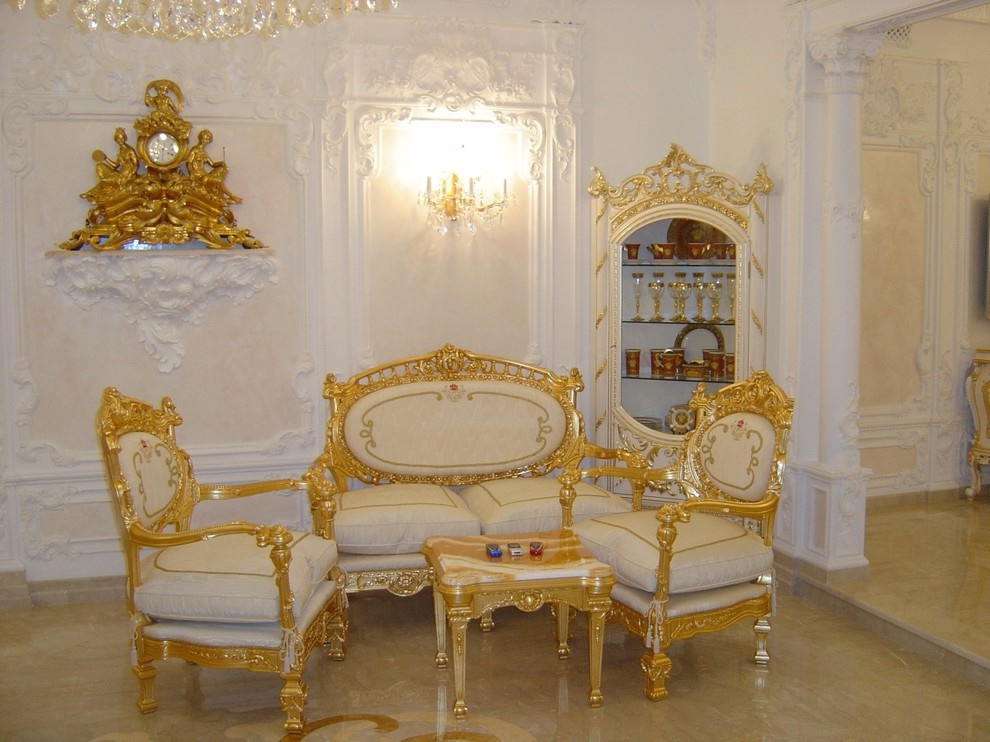 КВАРТИРА В «АЛЫХ ПАРУСАХ»