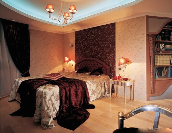 Грохольский пер.