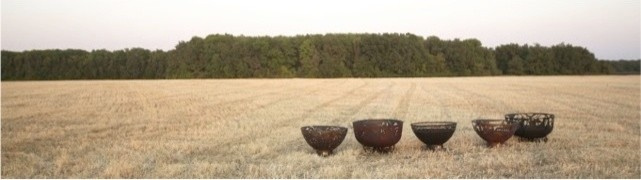 Чаша "Венецианские маски" в среде