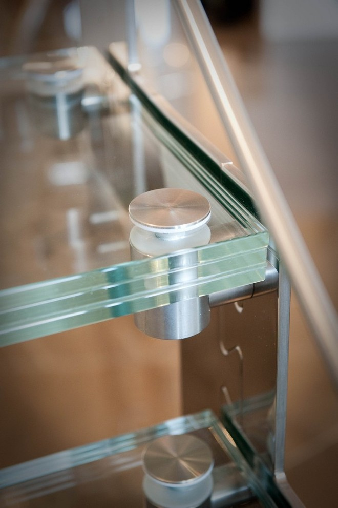 Интерьерная лестница Модель Laser Glass