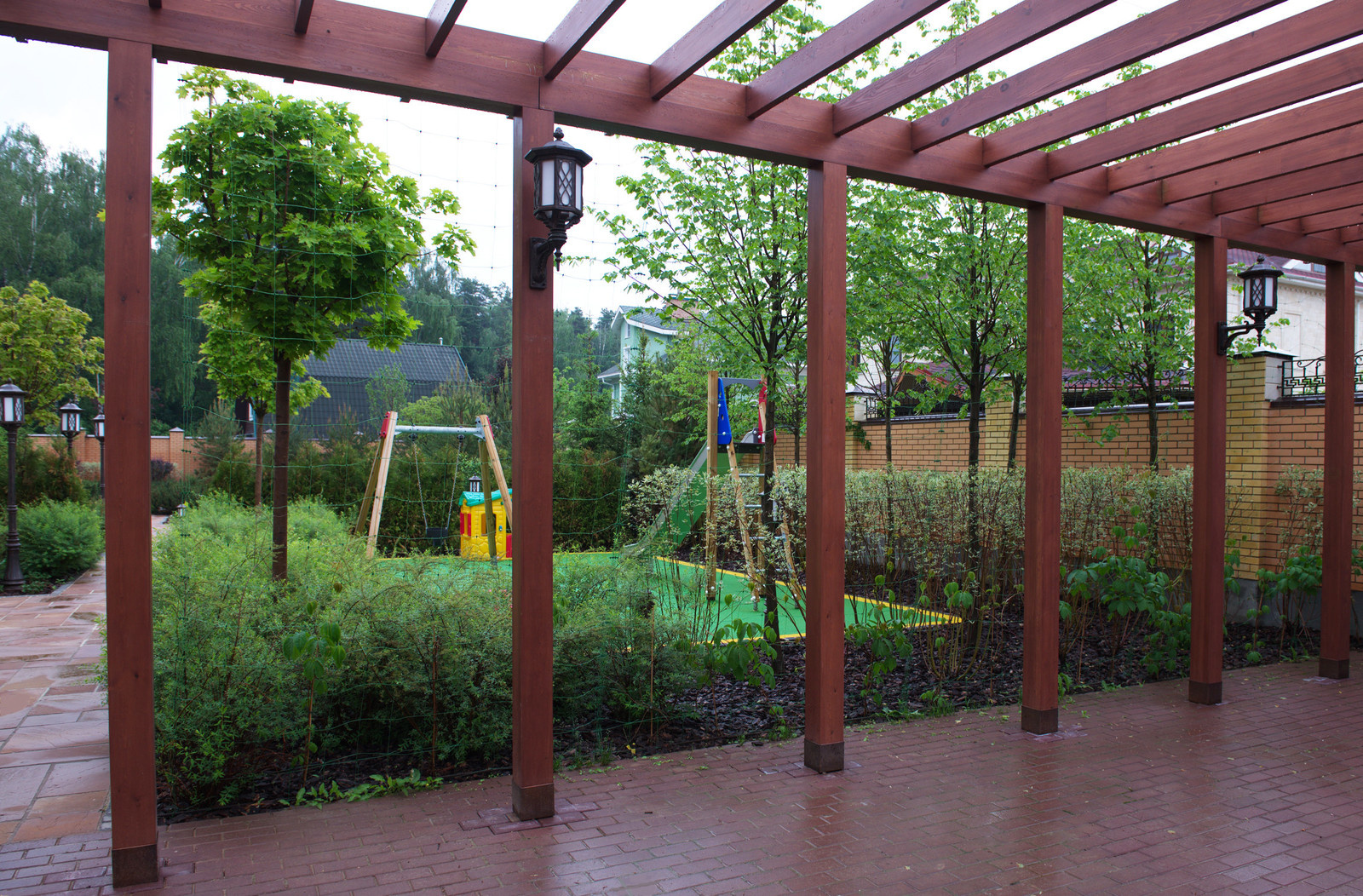 От знакомства до последнего цветника 6 месяцев