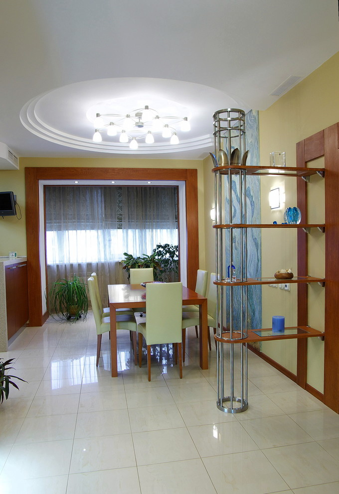 квартира  семьи R