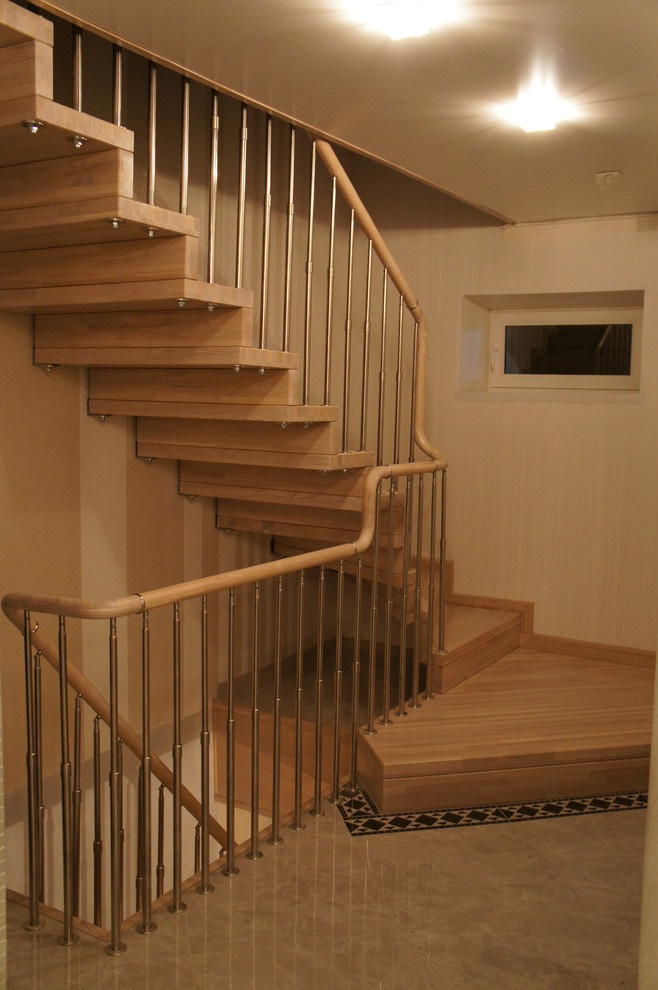 Лестницы на больцах