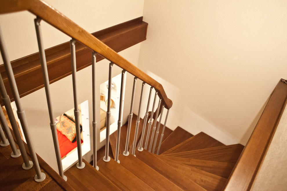 Лестницы на больцах