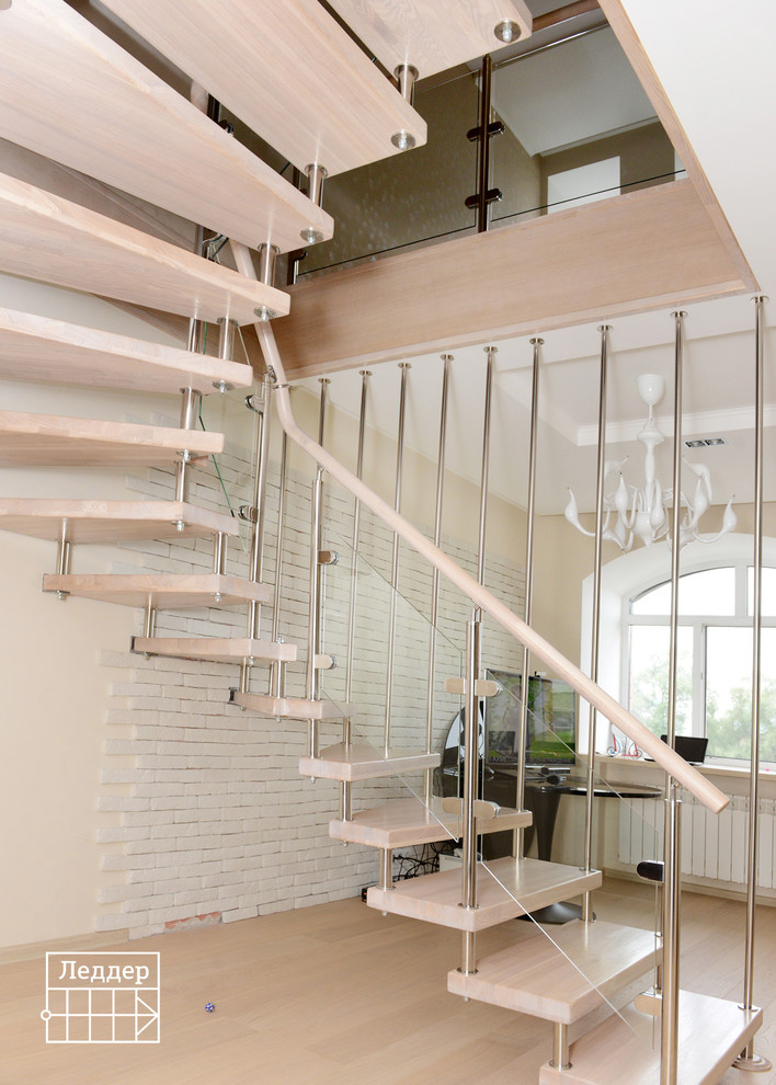 Лестницы на больцах